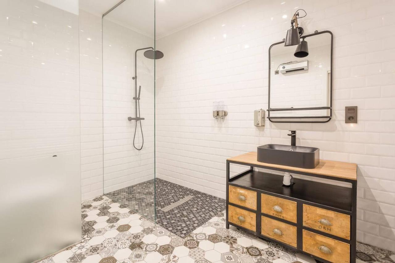 Large And Vanguardist- 2Bd 2Bth- Las Letras Madrid Buitenkant foto