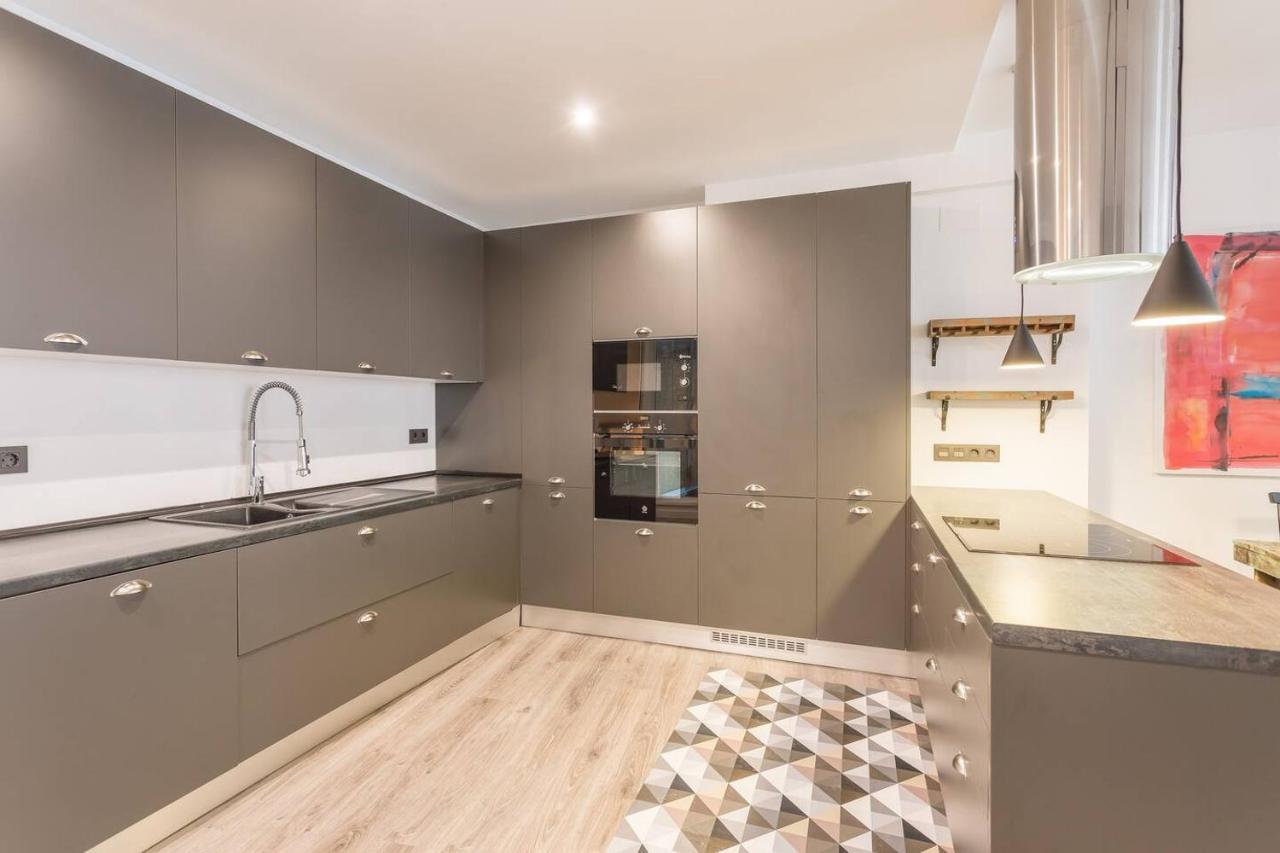 Large And Vanguardist- 2Bd 2Bth- Las Letras Madrid Buitenkant foto